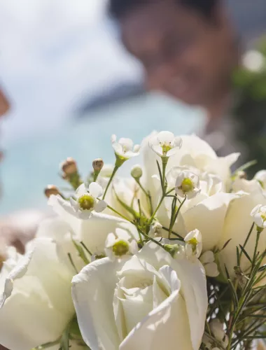 Wedding Venues and Services Beautiful wedding flower arrangements