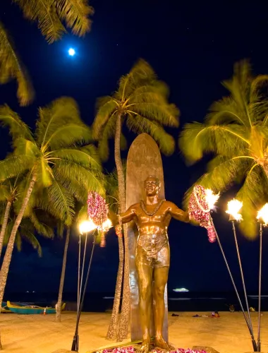 Duke Kahanamoku Statue Duke Kahanamoku Statue